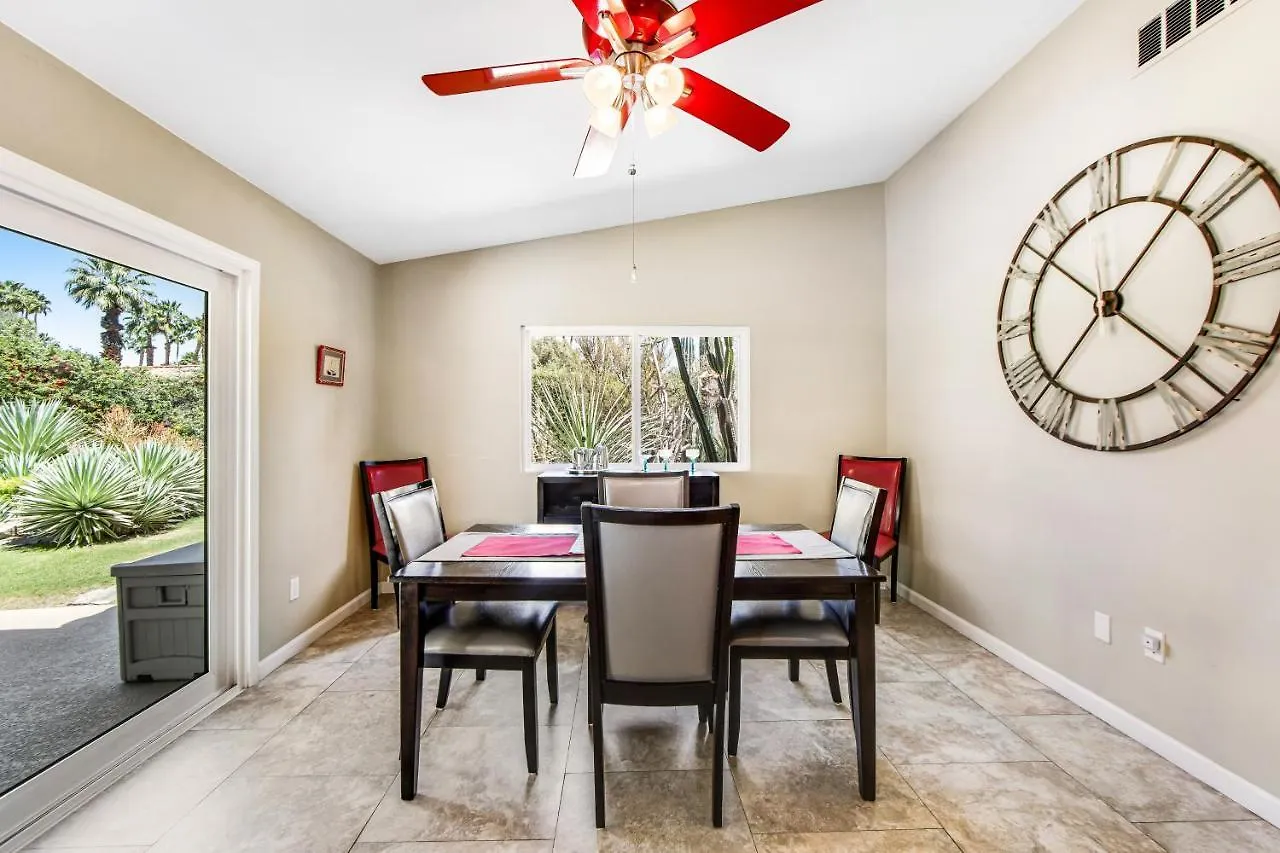 Semesterbostad Serenity Palm Springs Ranch Permit# 2869